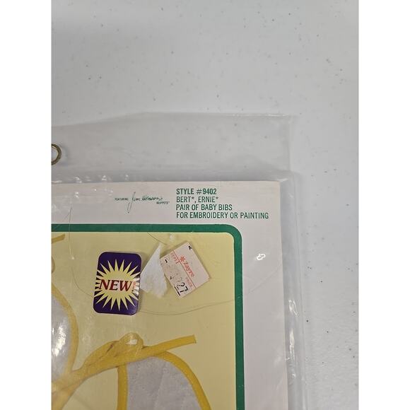 Vintage Vogart Crafts Sesame Street BERT and ERNIE Embroidery Kit Baby Bib Set - Picture 3 of 7